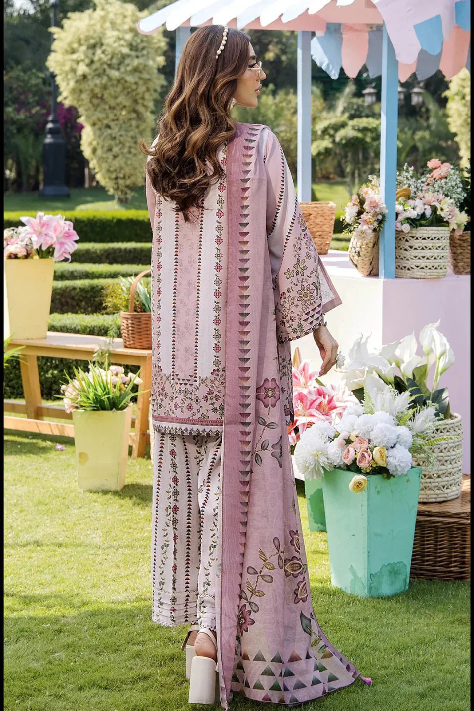 Co-ord Set Zunaira Designer Kurta Set with Dupatta – Grace in Every Detail